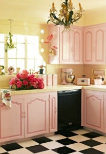 różowa kuchnia w stylu retro